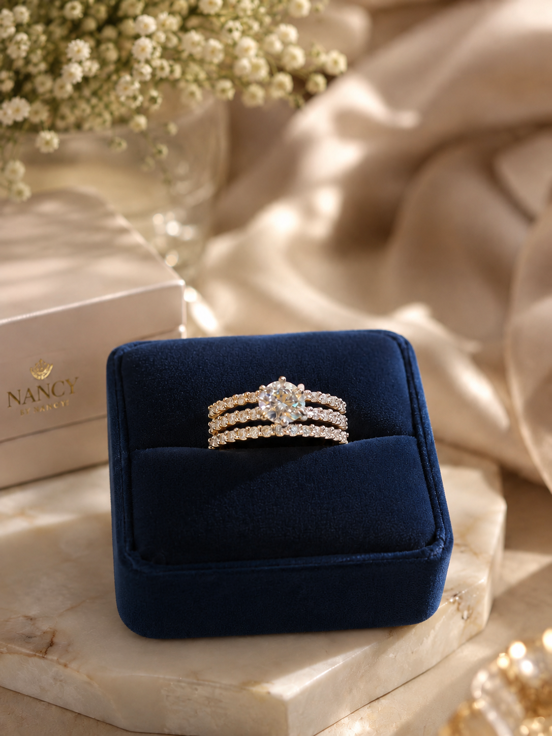 Eterna Solitaire Ring